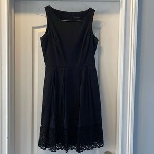 White House Black Market Drees.  Size 6